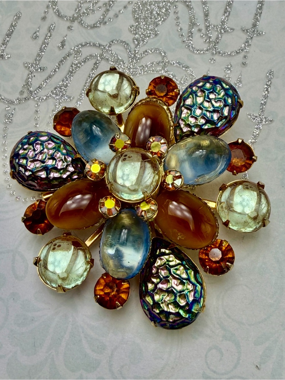 Vintage Saphiret and Carnival glass Brooch #cz752